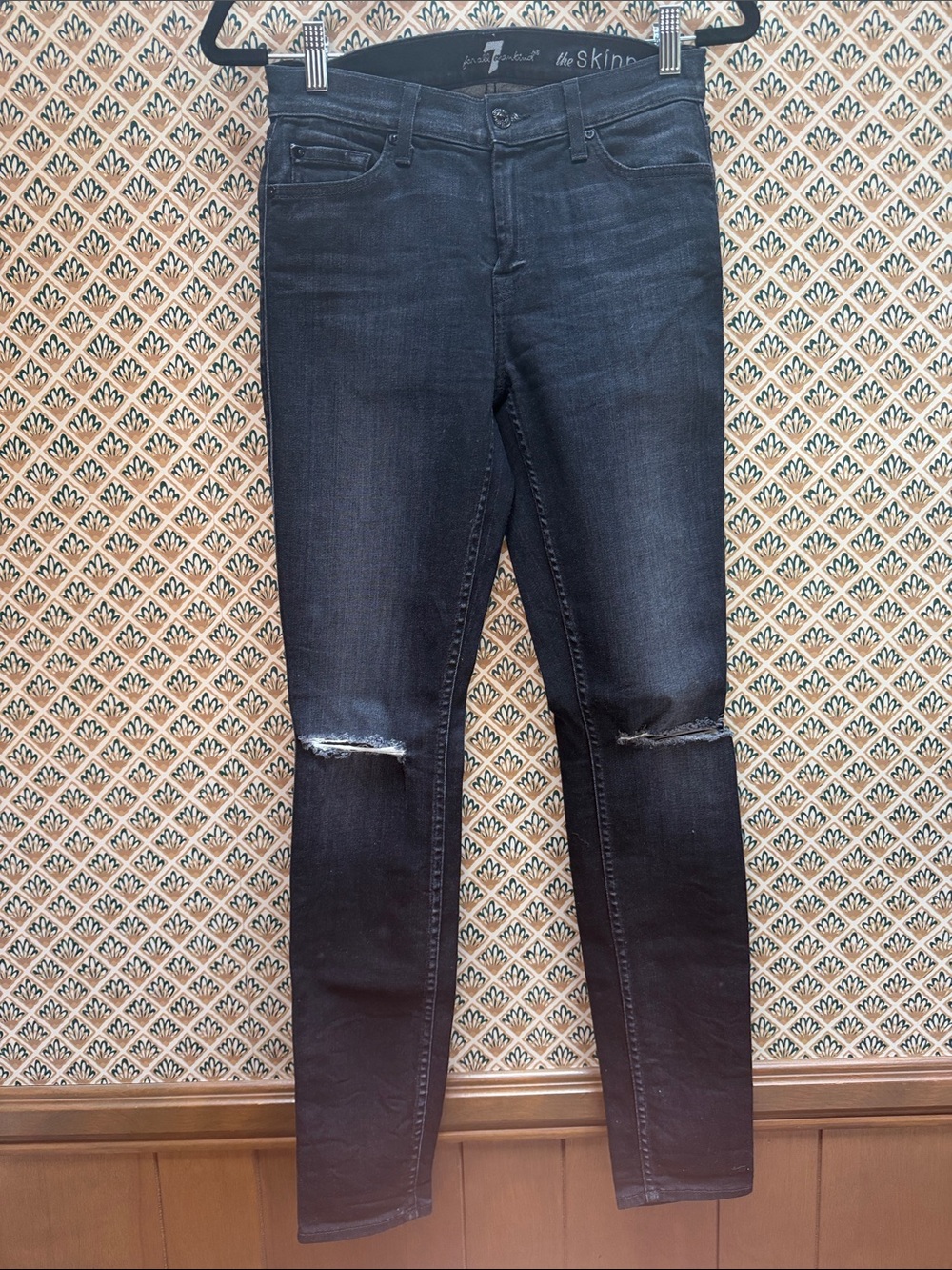 7 For All Mankind Women's Skinny Jeans in Black with Knee Rips